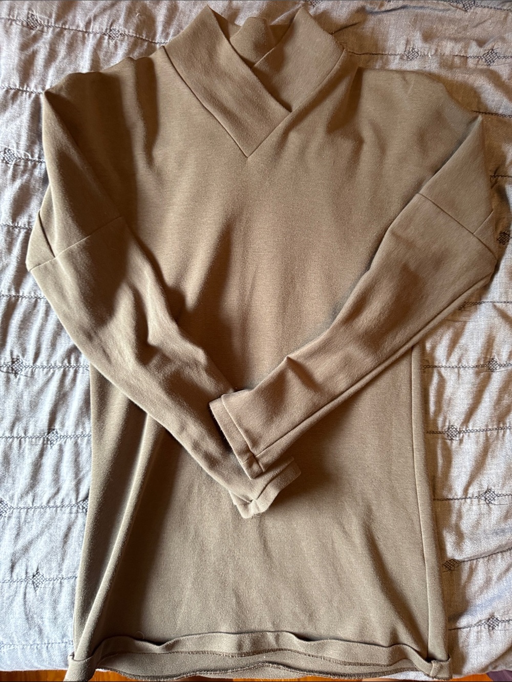 Hoi Bo  gray Mock-Neck cotton top